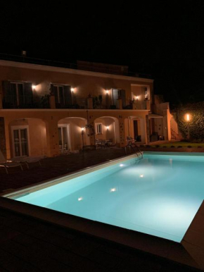  B&B Villa Etelka  Ачи Кастелло
